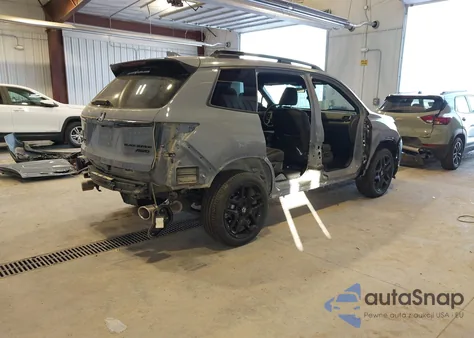 2024 Honda Passport Awd Black from USA, damaged, VIN 5FNYF8H88RB021820